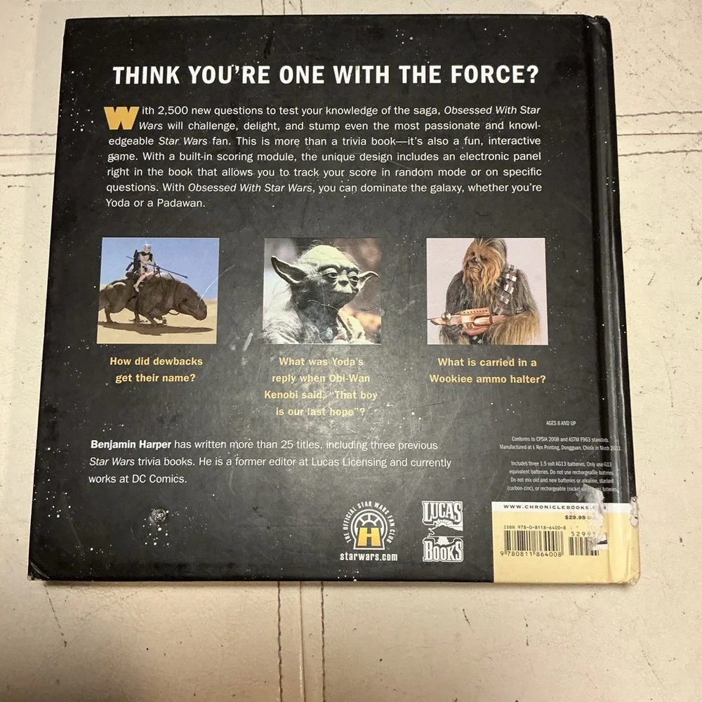 Chronicle Books Star Wars Trivia Book - Black & Gold